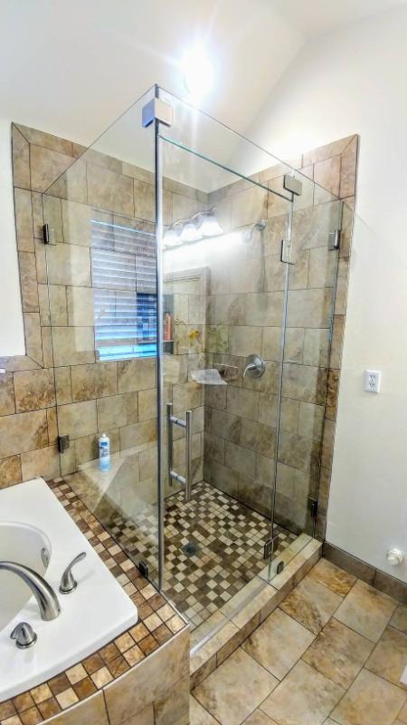Signs Its Time to Replace Your Shower Doors